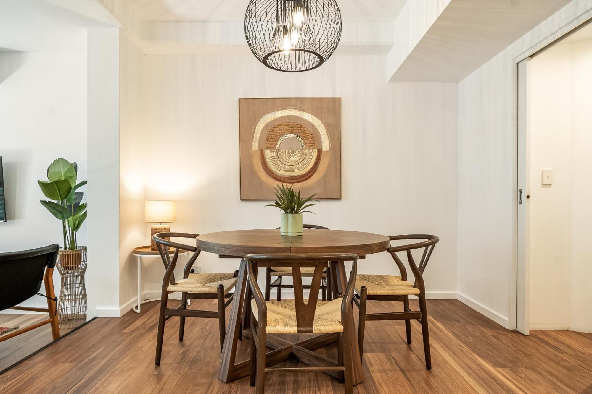 Julians Apartments Байрън Бей Екстериор снимка